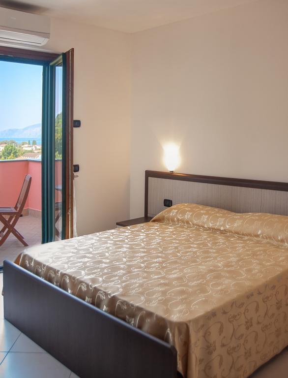 Residence Gli Ulivi Di Eolo Sapri Zewnętrze zdjęcie