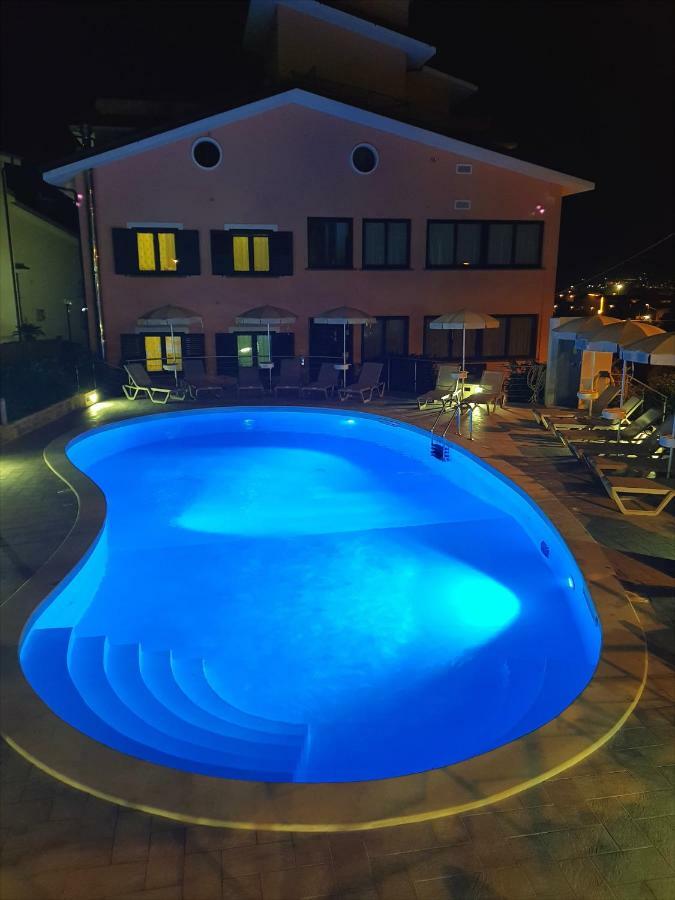 Residence Gli Ulivi Di Eolo Sapri Zewnętrze zdjęcie